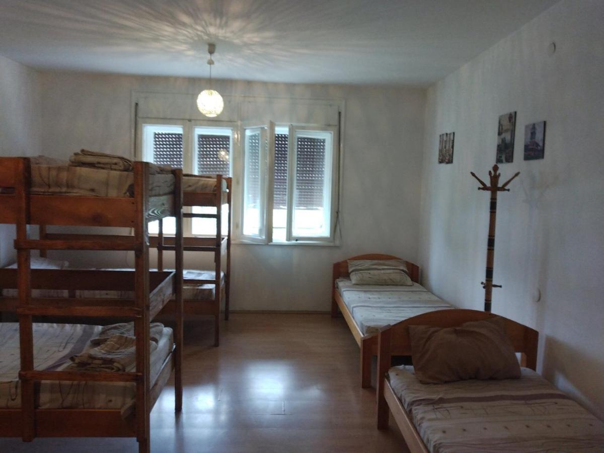 Comfy Hostel 2 Skopje Extérieur photo